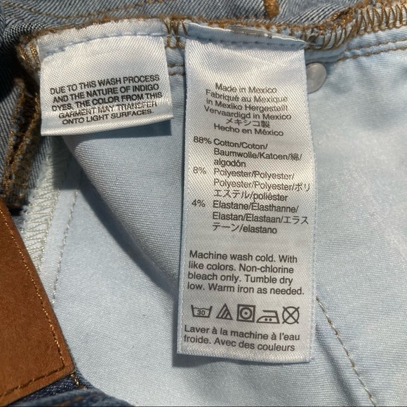 J CREW Sz  32 Curvy Toothpick Medium Wash Jeans - Picture 6 of 13